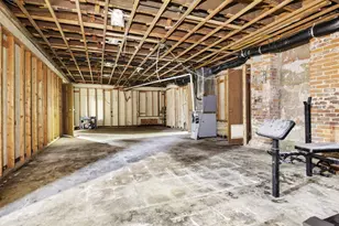 154 E Main St, Lancaster, OH 43130 - Photo 80