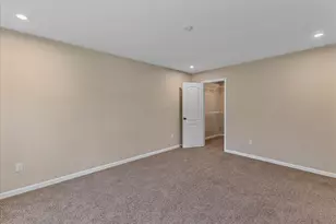 710 Deerhurst Dr, Vandalia, OH 45377 - Photo 20