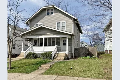 104-106 E Lakeview Avenue, Columbus, OH 43202 - Photo 1
