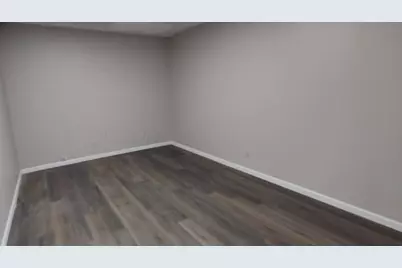 2236 S Hamilton Road, Columbus, OH 43232 - Photo 2