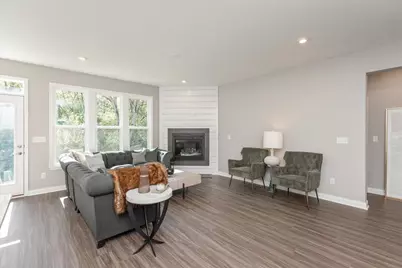6003 Windcliff Drive E, Grove City, OH 43123 - Photo 8