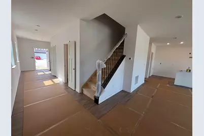 8200 Alban Woods Way NW, Canal Winchester, OH 43110 - Photo 2