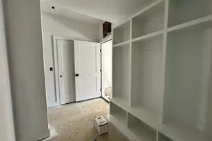 1095 W 3rd Ave, Columbus, OH 43212 - Photo 6