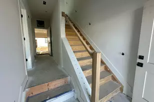 1093 W 3rd Ave, Columbus, OH 43212 - Photo 12