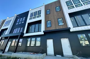 1093 W 3rd Ave, Columbus, OH 43212 - Photo 2