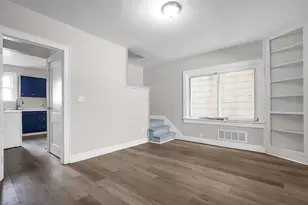 2163 Cleveland Ave, Columbus, OH 43211 - Photo 8