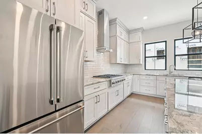 2250 Quarry Trails Drive, Columbus, OH 43228 - Photo 10