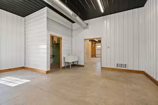 12219 Lancaster St, Millersport, OH 43046 - Photo 16