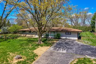 3434 Fishinger Rd, Columbus, OH 43221 - Photo 12