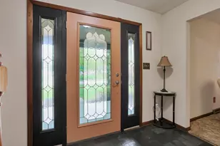 2639 Halleck Dr, Columbus, OH 43209 - Photo 6