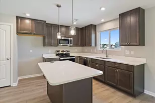 524 Iris Dr, Yellow Springs, OH 45387 - Photo 4