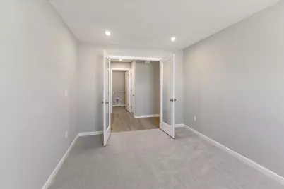 524 Iris Drive, Yellow Springs, OH 45387 - Photo 14