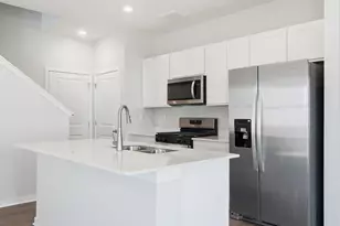 6350 Ripken St, Columbus, OH 43228 - Photo 14