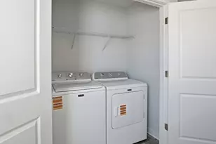 6350 Ripken St, Columbus, OH 43228 - Photo 38