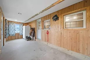 6810 Barrett Rd, Geneva, OH 44041 - Photo 38