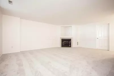 960 Hartford Village Boulevard, Columbus, OH 43228 - Photo 22