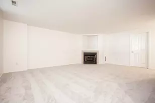 960 Hartford Village Blvd, Columbus, OH 43228 - Photo 22