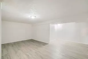 3038 Wadsworth Ct, Columbus, OH 43232 - Photo 24