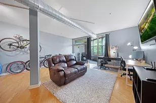 431 W 1st Ave, Columbus, OH 43201 - Photo 8