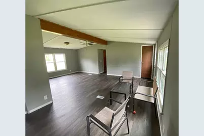 4 S Central Street, Ashley, OH 43003 - Photo 8