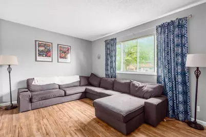 1340 W Choctaw Drive, London, OH 43140 - Photo 6