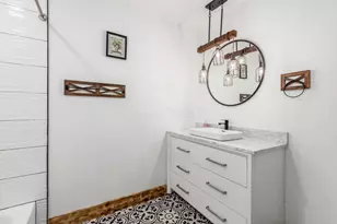 1271 E Long St, Columbus, OH 43203 - Photo 52