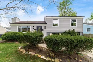 6737 Rocky Den Rd, Reynoldsburg, OH 43068 - Photo 2