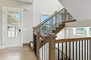 8101 Oaktree Dr S, Dublin, OH 43016 - Photo 6