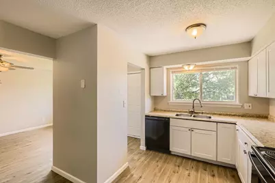 5114 Carbondale Drive, Columbus, OH 43232 - Photo 4