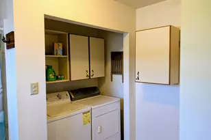 262 N 5th St, McConnelsville, OH 43756 - Photo 10