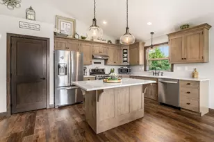 224 Blue Bird Dr, Butler, OH 44822 - Photo 12