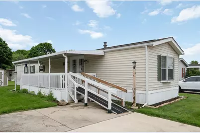 8 Winter Pine Drive, Delaware, OH 43015 - Photo 2