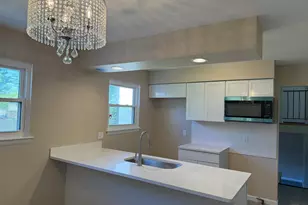 5123 Jameson Dr, Columbus, OH 43232 - Photo 2