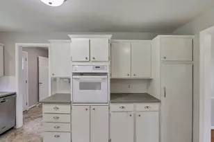 498 Marion Manor Woods, Newark, OH 43055 - Photo 16