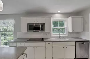 498 Marion Manor Woods, Newark, OH 43055 - Photo 18