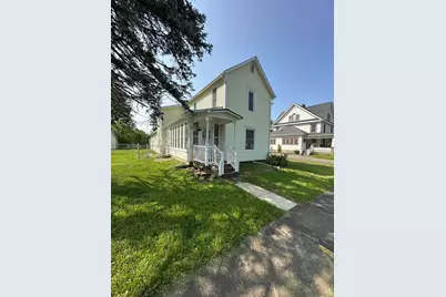 35 Landrum Avenue, Centerburg, OH 43011 - Photo 1