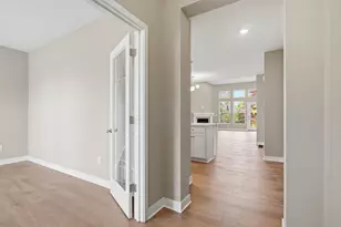 234 Silver Pne Ln, Lewis Center, OH 43035 - Photo 4