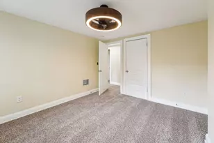 943 S Champion Ave, Columbus, OH 43206 - Photo 20
