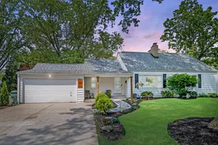 340 Canyon Dr S, Columbus, OH 43214 - Photo 1