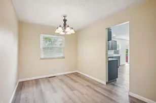 2117 E Kilbourne Ave, Columbus, OH 43229 - Photo 6