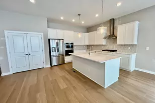 9000 Coe Dr, Plain City, OH 43064 - Photo 4