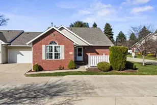 209 Greenbriar Ln, Dalton, OH 44618 - Photo 2