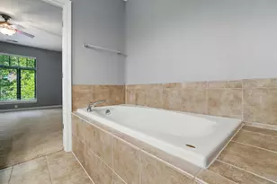 250 Daniel Burnham Square, Columbus, OH 43215 - Photo 26
