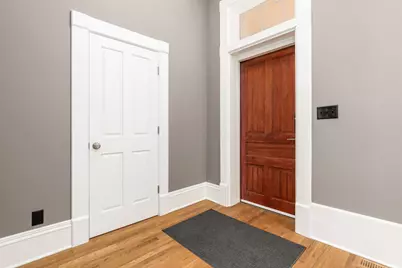 390 E Town Street #1/2, Columbus, OH 43215 - Photo 4