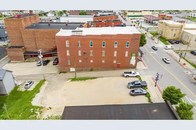 927 Wheeling Avenue, Cambridge, OH 43725 - Photo 8