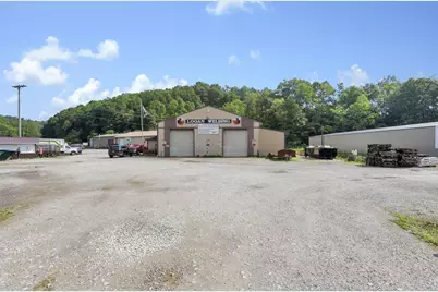 37062 Hocking Drive, Logan, OH 43138 - Photo 4