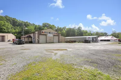 37062 Hocking Drive, Logan, OH 43138 - Photo 2