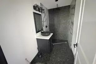 959 Kelton Ave, Columbus, OH 43206 - Photo 14