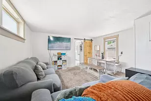 67 W Columbus St, Mount Sterling, OH 43143 - Photo 8