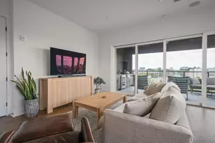 719 Civitas Ave, Columbus, OH 43215 - Photo 12